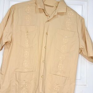 Men's Havanera Guyabera Button Down Shirt Size Medium Tan